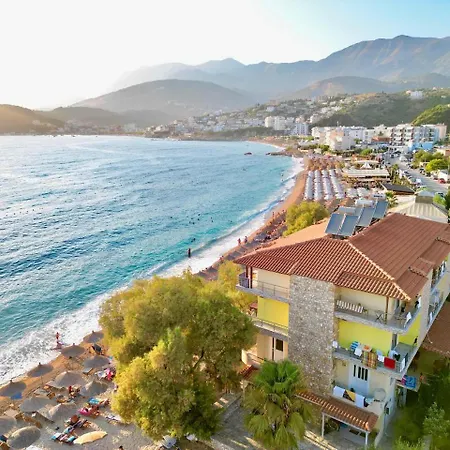 Potam'sea Bliss 33- Front, Sun Beds & Parking شقة