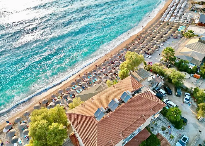 Potam'sea Bliss 33- Front, Sun Beds & Parking