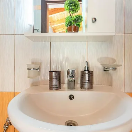 Potam'sea Bliss 33- Front, Sun Beds & Parking アパート ヒマラ