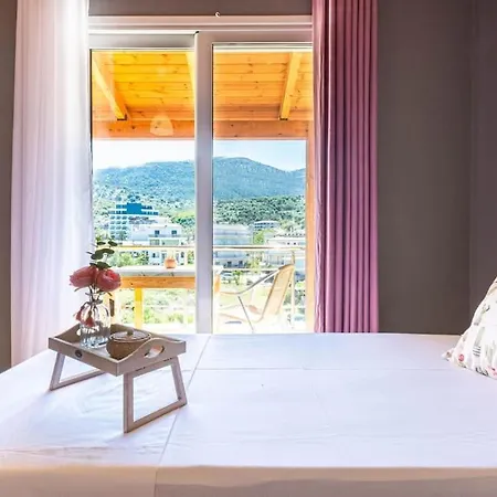 Potam'sea Bliss 33- Front, Sun Beds & Parking