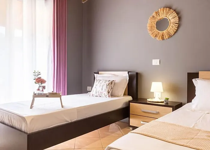 Potam'sea Bliss 33- Front, Sun Beds & Parking 公寓 *