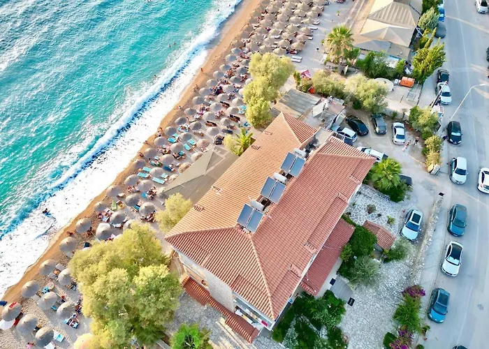 Potam'sea Bliss 33- Front, Sun Beds & Parking *